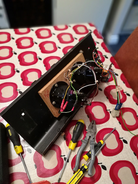 30011423634_bbe249a714_z