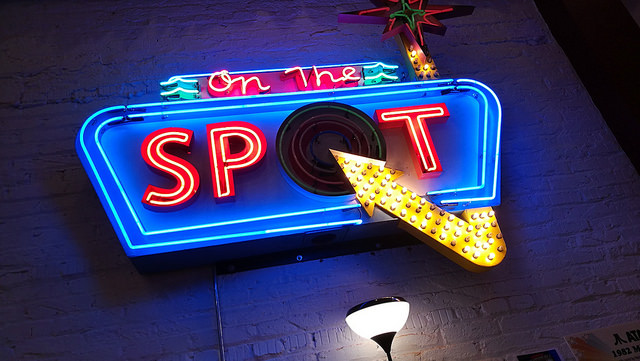 22828400778_e147293d97_z