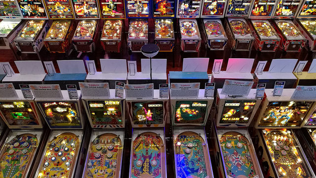 25370994749_ebc08bace0_z