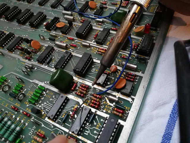 Asteroids MultiGame9