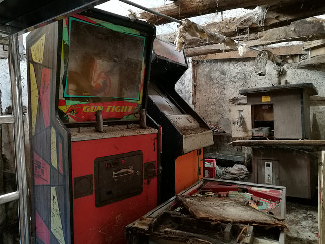 36982982336_54afff7be8_z