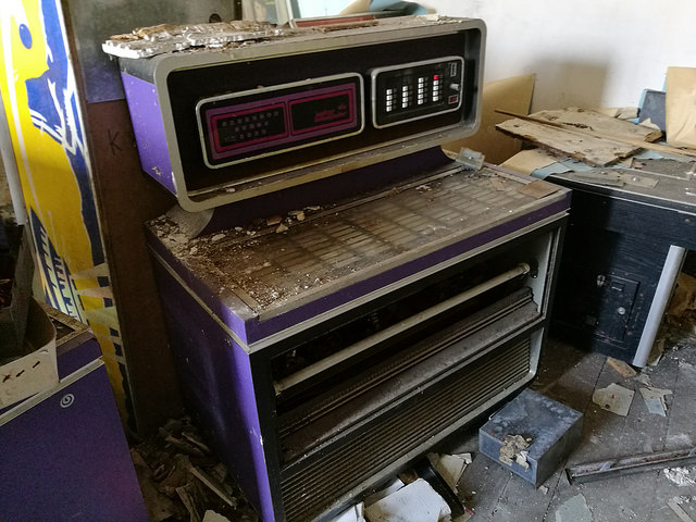 37000933082_68eea92214_z