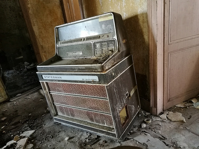 37030555931_c9d308ba77_z