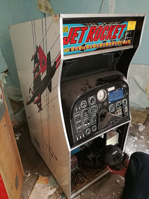 37030568381_dcde986d30_z