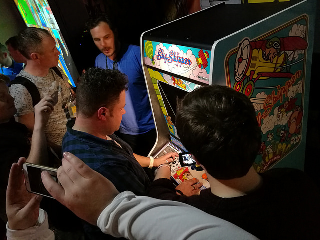 37687692652_994764804e_z