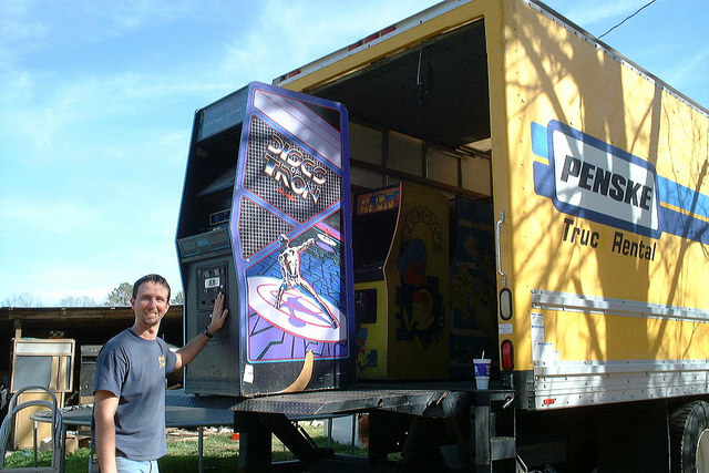 35150184664_9406e2298a_z