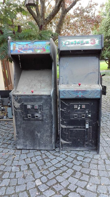 37833172822_ebced12ac2_z