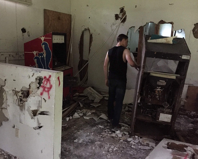 41726486080_8ed947a074_z